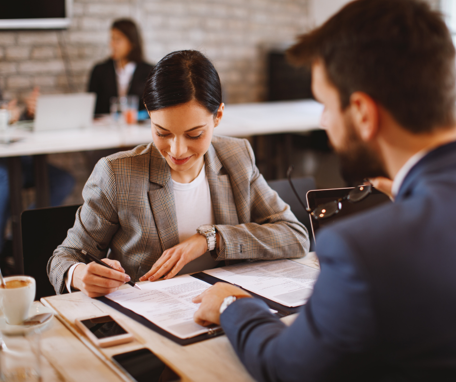 Trudne przypadki przy rozwiązywaniu umów o pracę - pytania i odpowiedzi