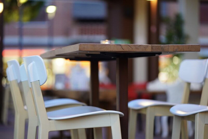 Korzystanie ze stołówki szkolnej - Czy prowadzenie stołówki będzie obowiązkowe?