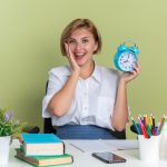 Ewidencja czasu pracy nauczycieli w 2025: jakie obowiązkowe elementy muszą się tam znaleźć?